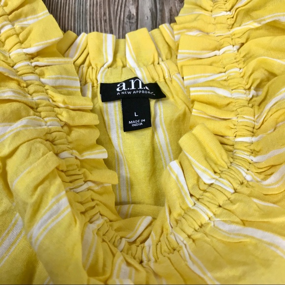 NWT A.n.a. Ruffled yellow striped top. SZ Lg. - Picture 4 of 8